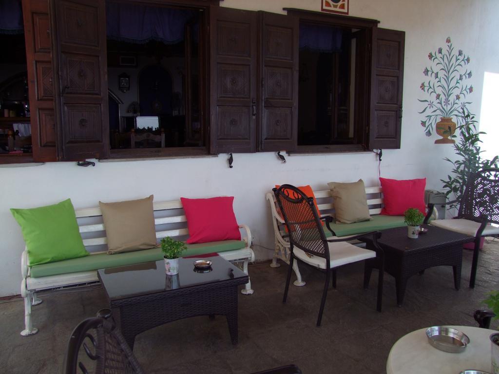 Mansion Theodora Hotel Makrinitsa Luaran gambar
